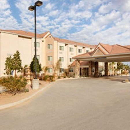 Microtel Inn & Suites By Wyndham Wellton Extérieur photo
