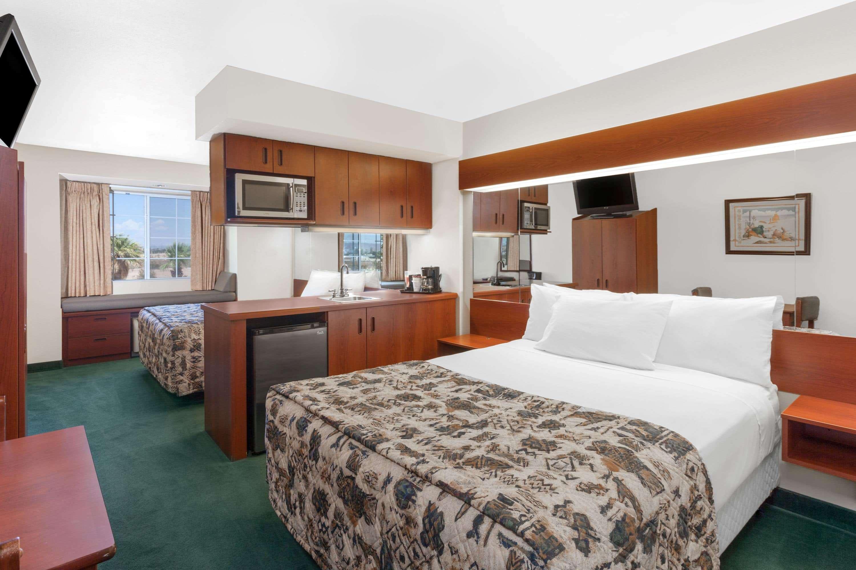 Microtel Inn & Suites By Wyndham Wellton Extérieur photo